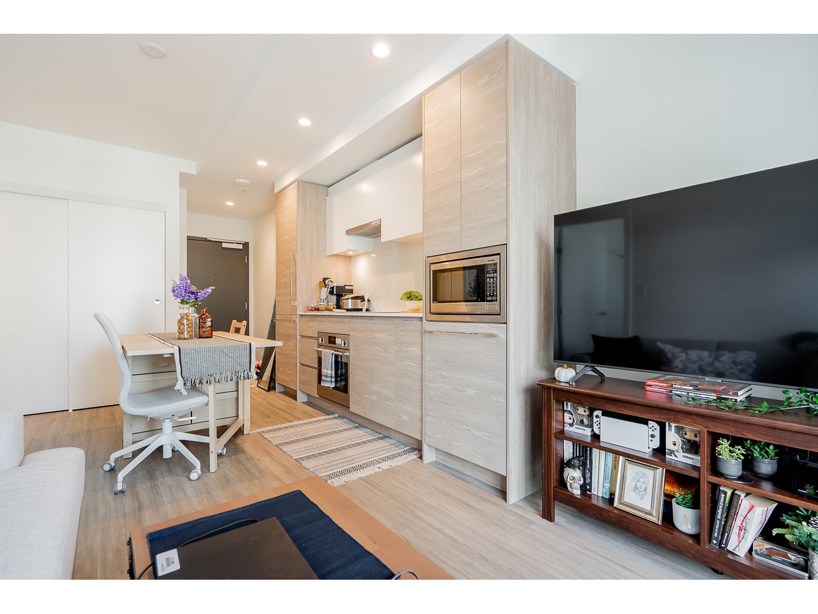 706 13655 Fraser Highway, Surrey, British Columbia  V3T 0P8 - Photo 15 - R2980072