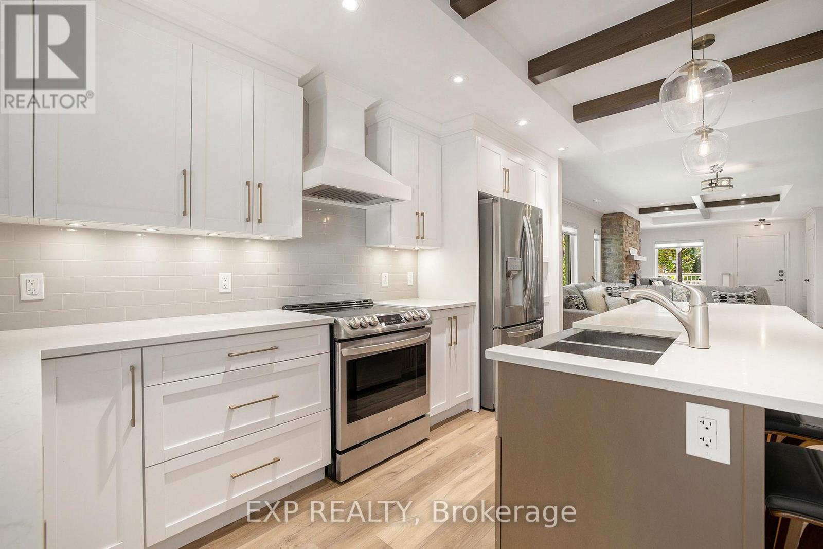 6 Whelan Street N, Westport, Ontario  K0G 1X0 - Photo 13 - X12030188