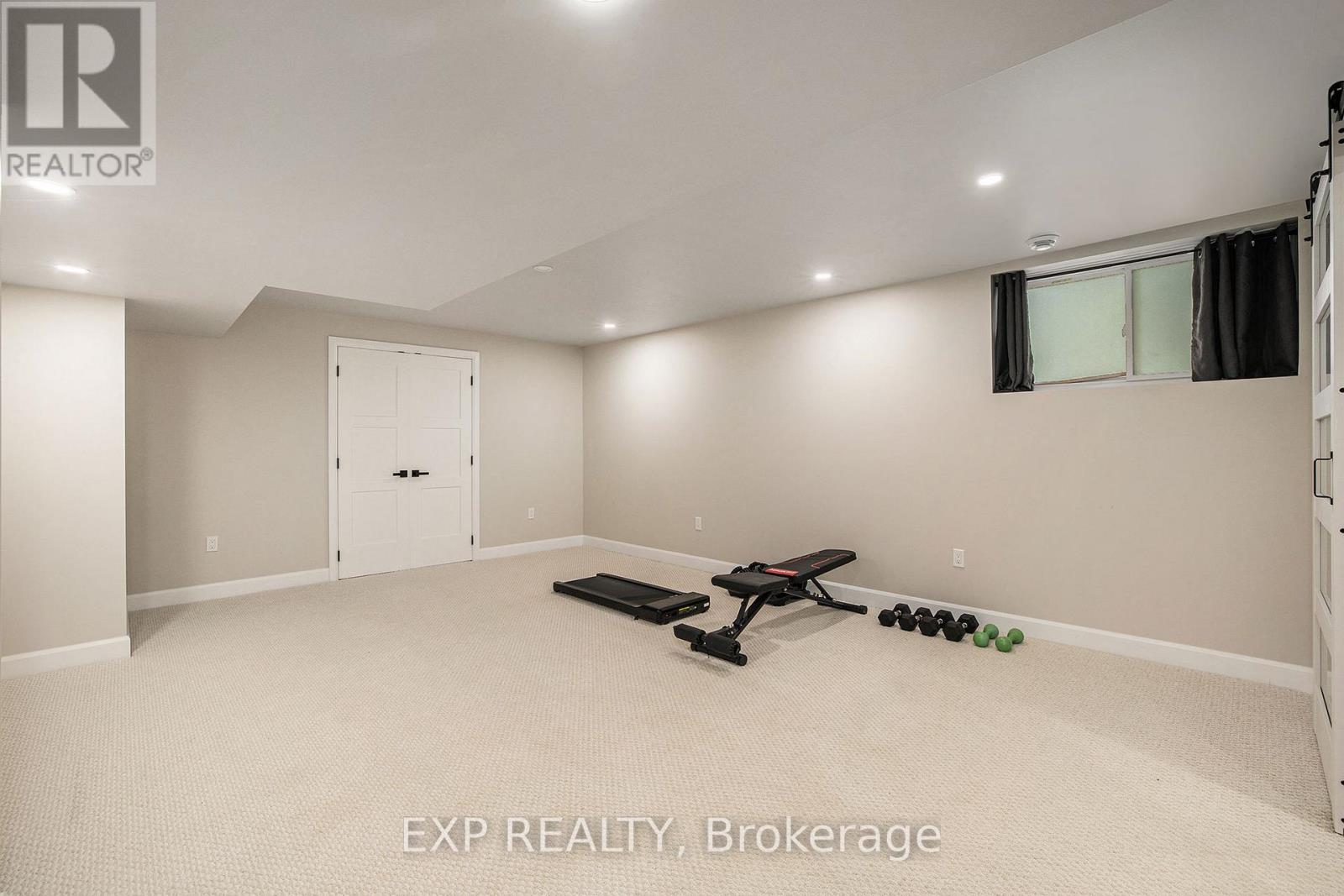 6 Whelan Street N, Westport, Ontario  K0G 1X0 - Photo 27 - X12030188