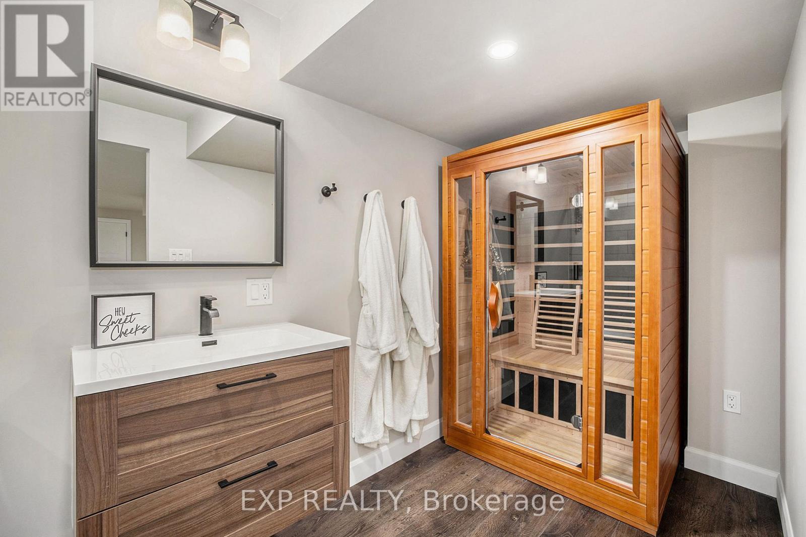 6 Whelan Street N, Westport, Ontario  K0G 1X0 - Photo 29 - X12030188