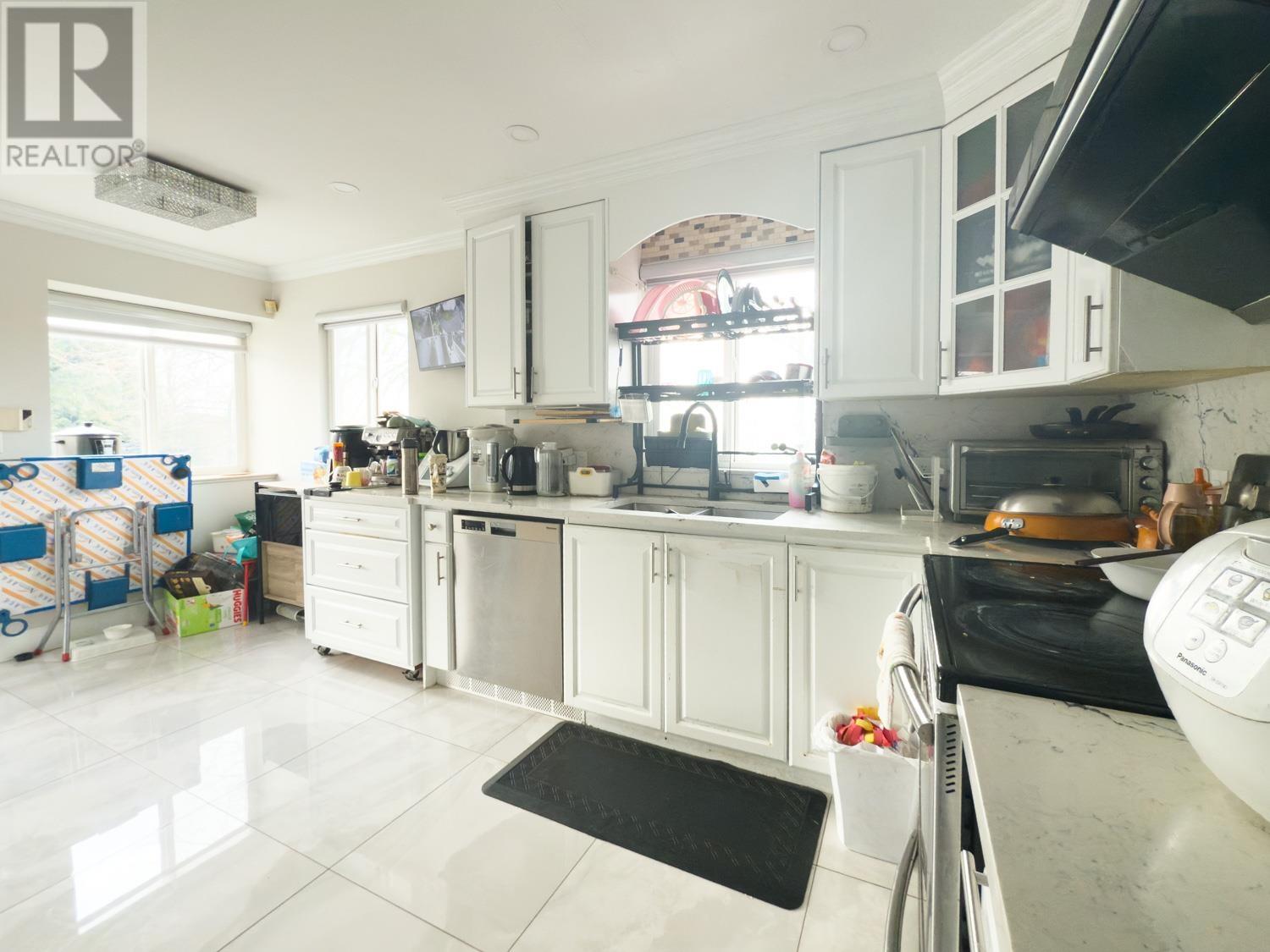 7798 Prince Albert Street, Vancouver, British Columbia  V5X 3Z6 - Photo 3 - R2979665