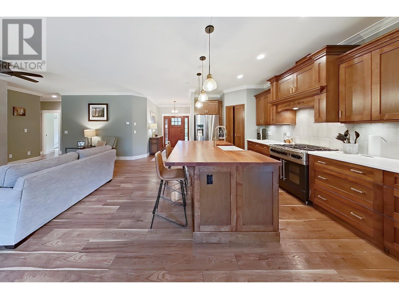 27758 112 Avenue, Maple Ridge, British Columbia  V2W 1M9 - Photo 6 - R2979966