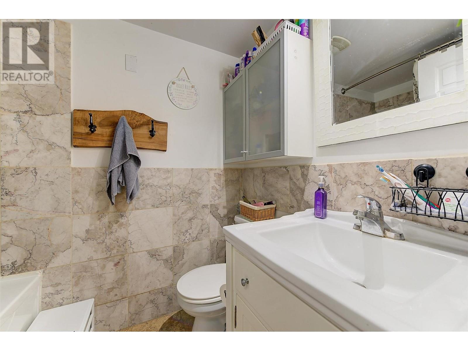 265 Fir Court, Kelowna, British Columbia  V1X 2B8 - Photo 20 - 10339523