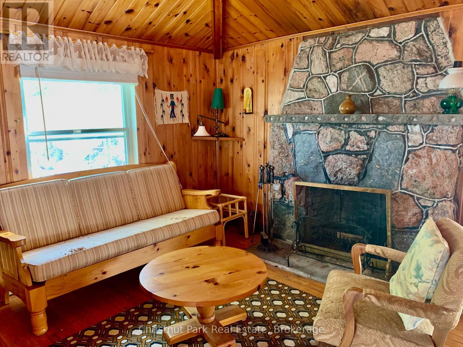2 - 2-1051 Wigwam Lodge Road, Gravenhurst, Ontario  P1P 1V5 - Photo 5 - X12030161