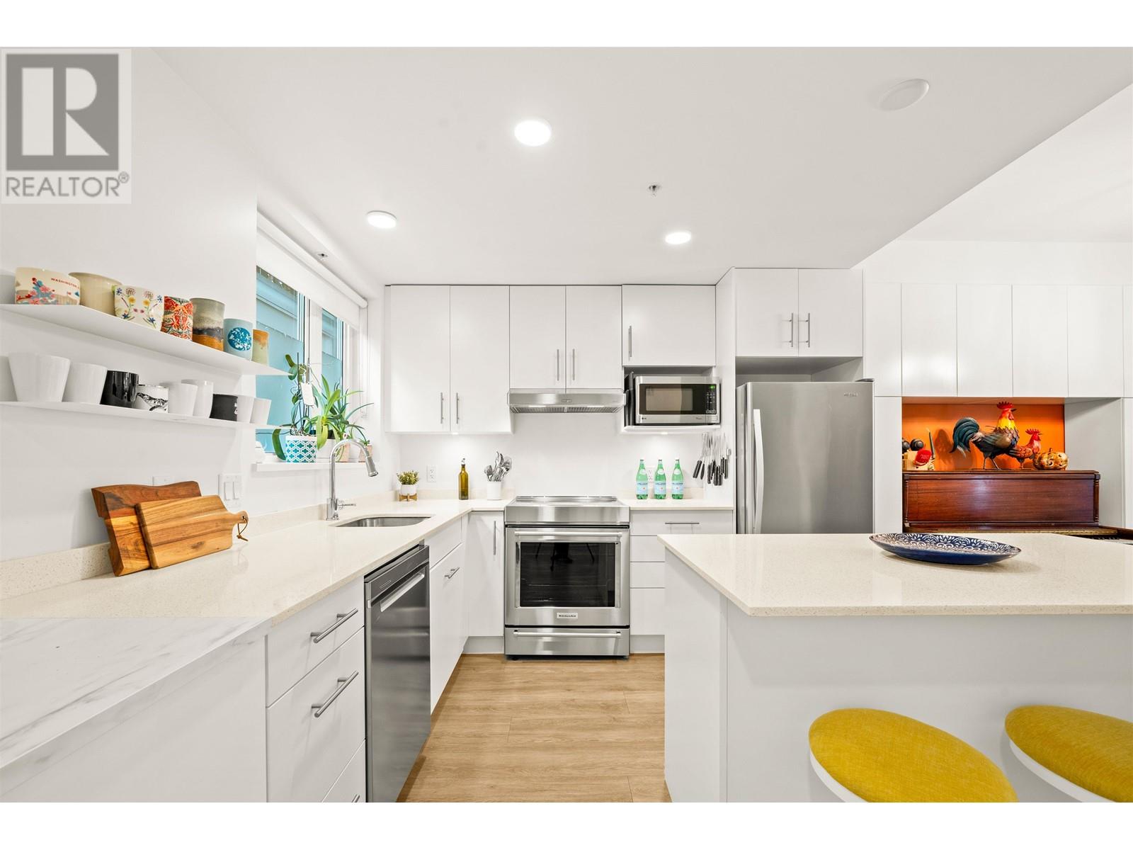 Th2 2137 Chesterfield Avenue, North Vancouver, British Columbia  V7M 2P7 - Photo 8 - R2979988