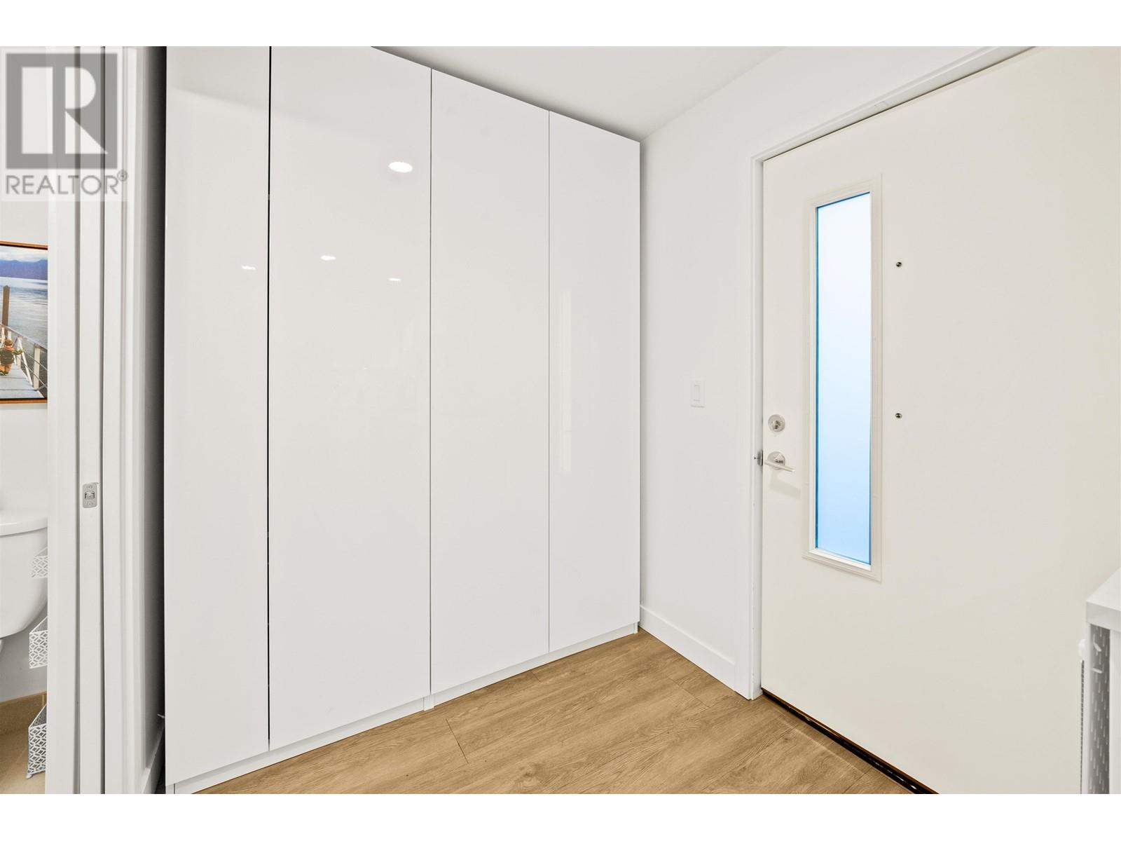 Th2 2137 Chesterfield Avenue, North Vancouver, British Columbia  V7M 2P7 - Photo 12 - R2979988