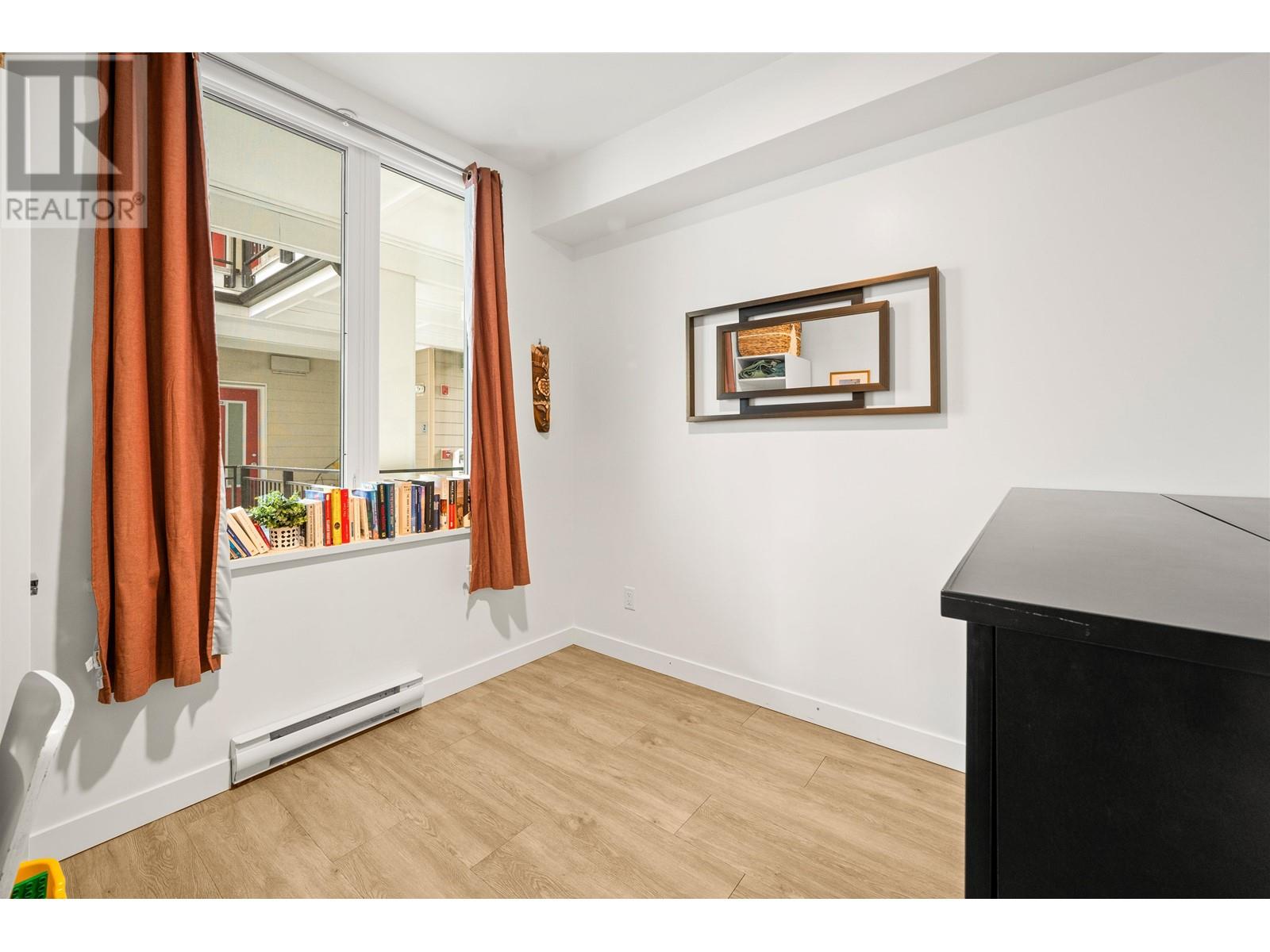 Th2 2137 Chesterfield Avenue, North Vancouver, British Columbia  V7M 2P7 - Photo 22 - R2979988