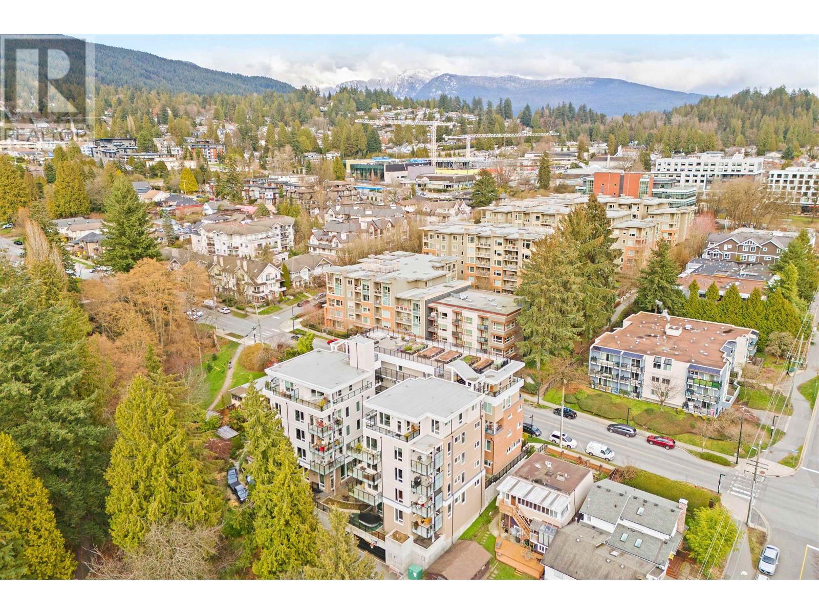 Th2 2137 Chesterfield Avenue, North Vancouver, British Columbia  V7M 2P7 - Photo 37 - R2979988