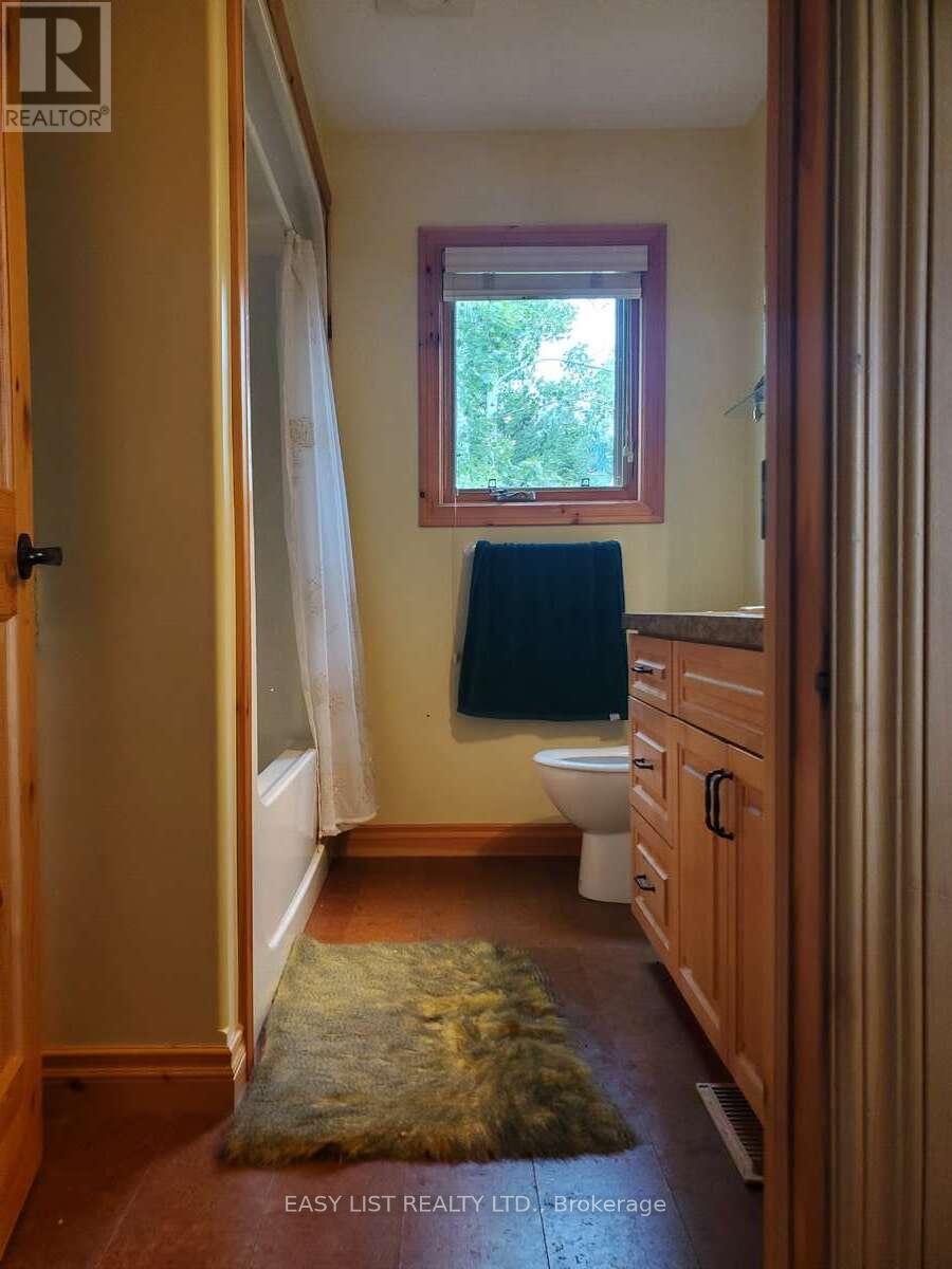 477 Hwy 586, Thunder Bay, Ontario  P0T 2T0 - Photo 14 - X12030173