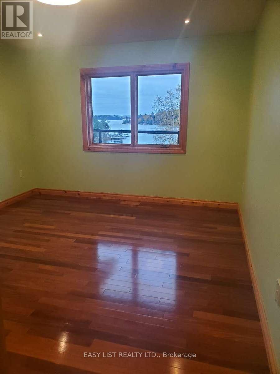 477 Hwy 586, Thunder Bay, Ontario  P0T 2T0 - Photo 20 - X12030173