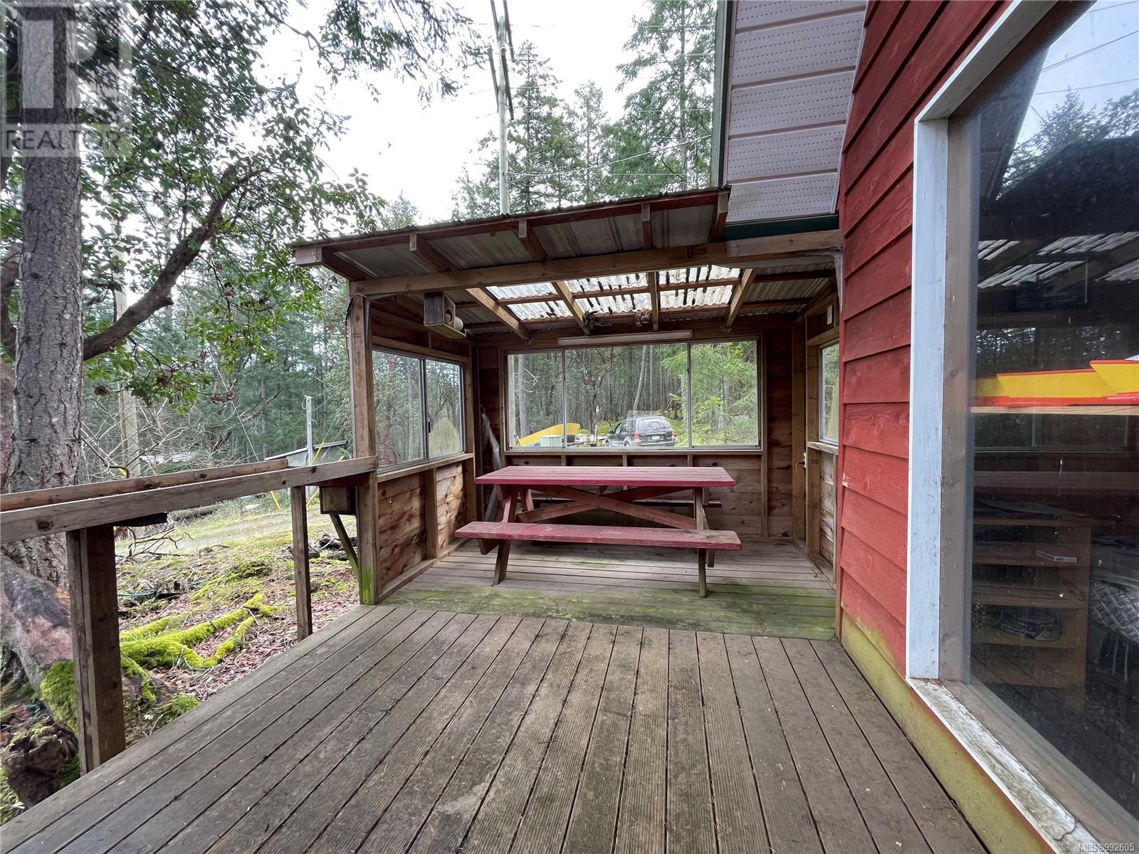 299 Coho Blvd, Mudge Island, British Columbia  V1A 1A1 - Photo 5 - 992605