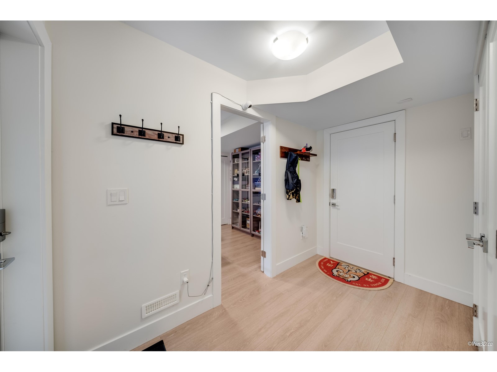 Property at 45 1670 160 STREET image 4