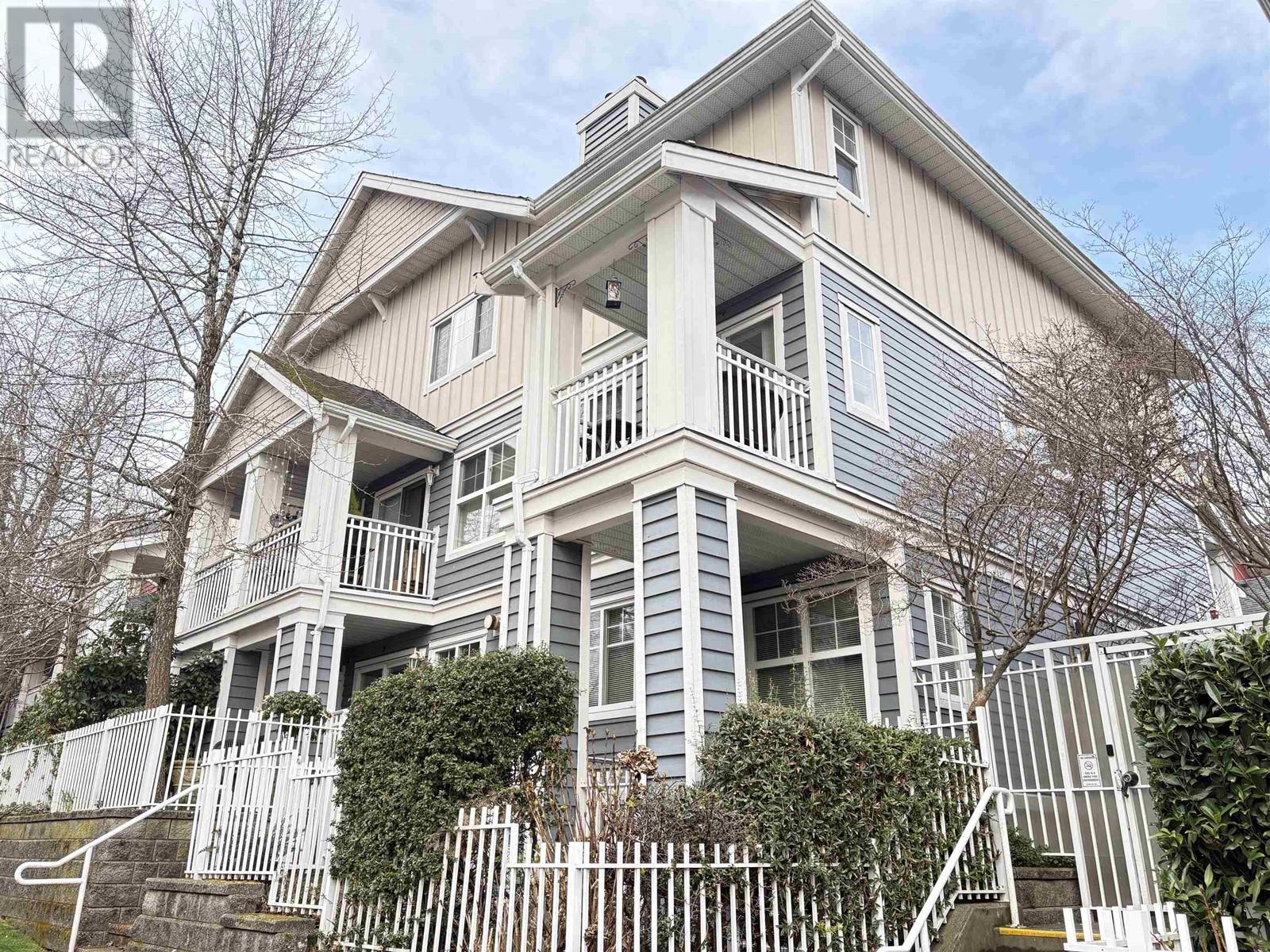 48 123 SEVENTH STREET, new westminster, British Columbia