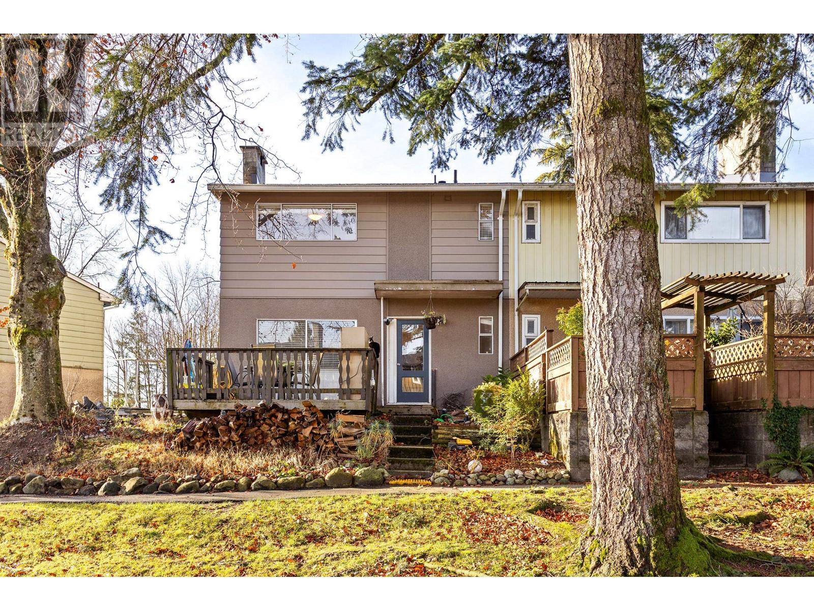 1318 Tina Way, Port Coquitlam, British Columbia  V3C 2V3 - Photo 2 - R2980075