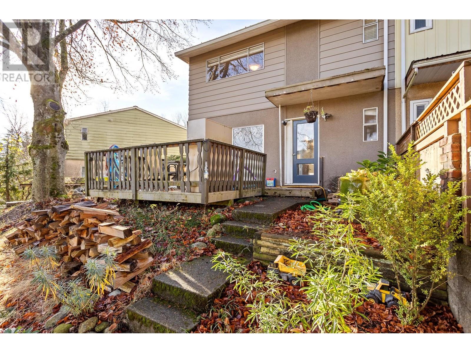 1318 Tina Way, Port Coquitlam, British Columbia  V3C 2V3 - Photo 4 - R2980075