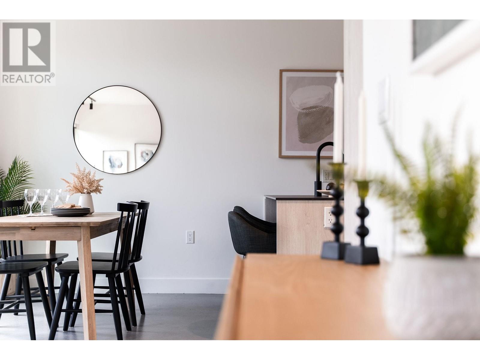 Listing Picture 12 of 33 : 4015 FLEMING STREET, Vancouver / 溫哥華 - 魯藝地產 Yvonne Lu Group - MLS Medallion Club Member