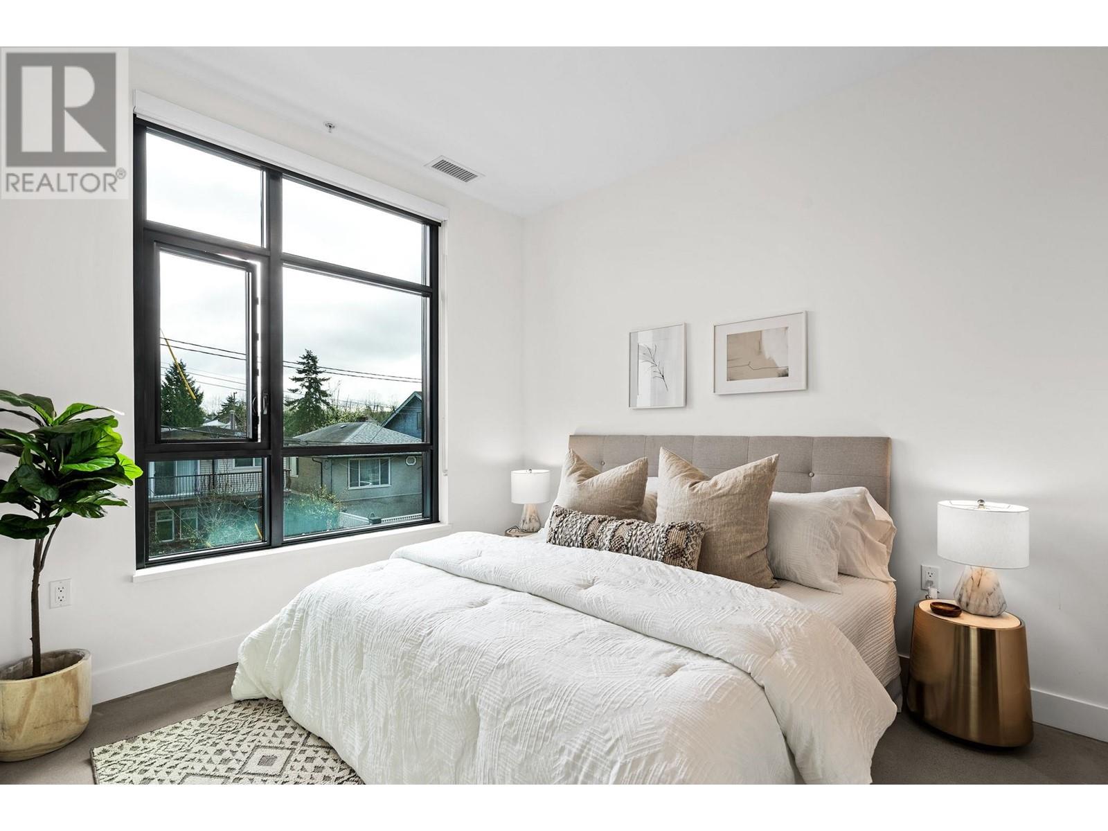 Listing Picture 19 of 33 : 4015 FLEMING STREET, Vancouver / 溫哥華 - 魯藝地產 Yvonne Lu Group - MLS Medallion Club Member