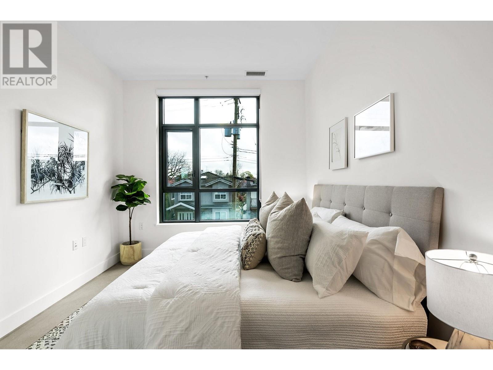 Listing Picture 20 of 33 : 4015 FLEMING STREET, Vancouver / 溫哥華 - 魯藝地產 Yvonne Lu Group - MLS Medallion Club Member