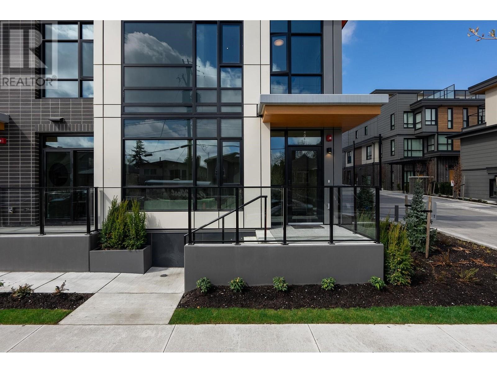 Listing Picture 32 of 33 : 4015 FLEMING STREET, Vancouver / 溫哥華 - 魯藝地產 Yvonne Lu Group - MLS Medallion Club Member