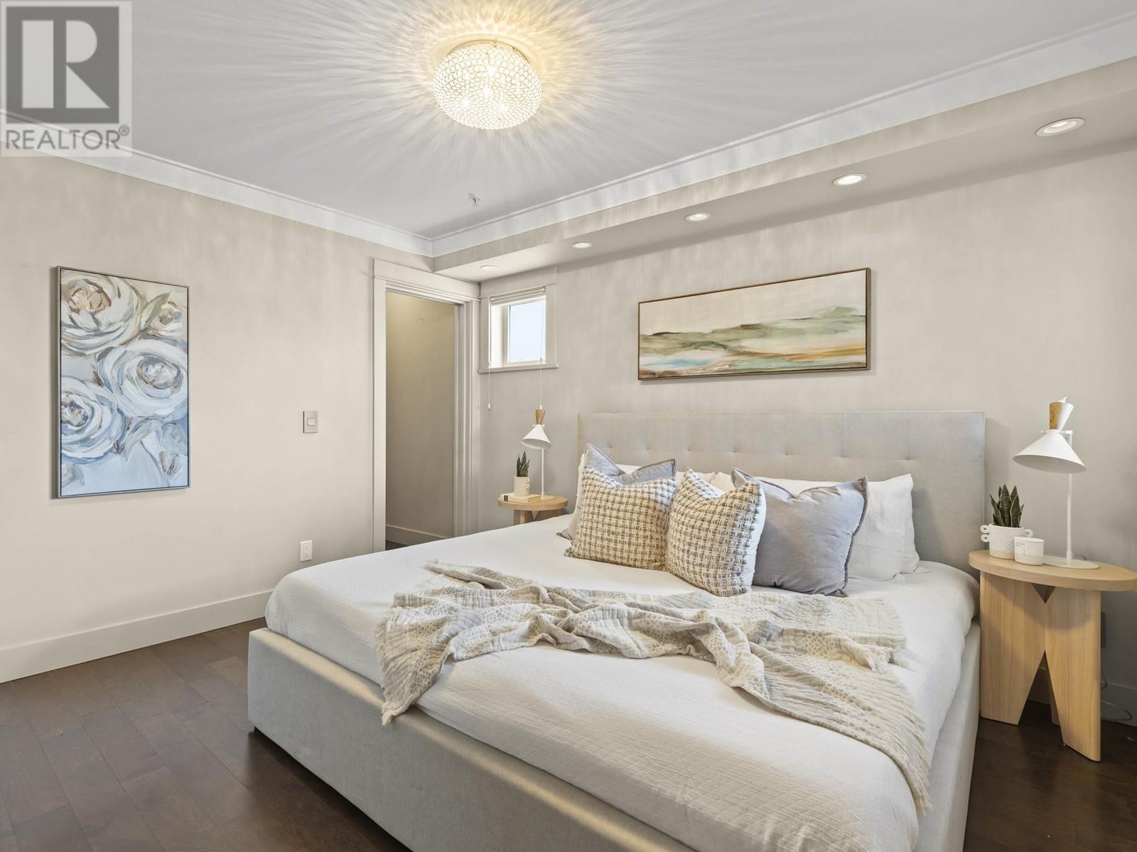 301 1586 W 11th Avenue, Vancouver, British Columbia  V6J 2B6 - Photo 17 - R2980092