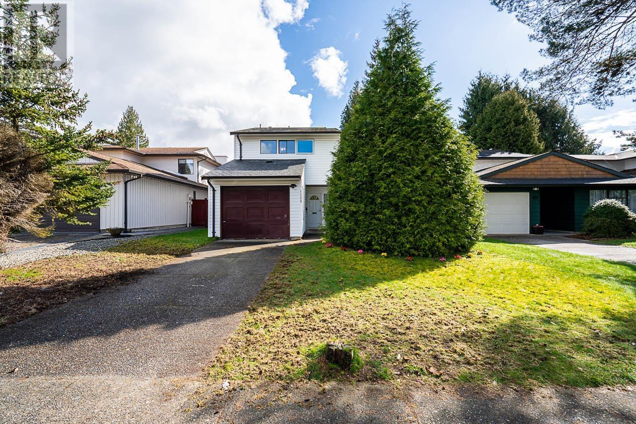 Property at 1239 NESTOR STREET image 2