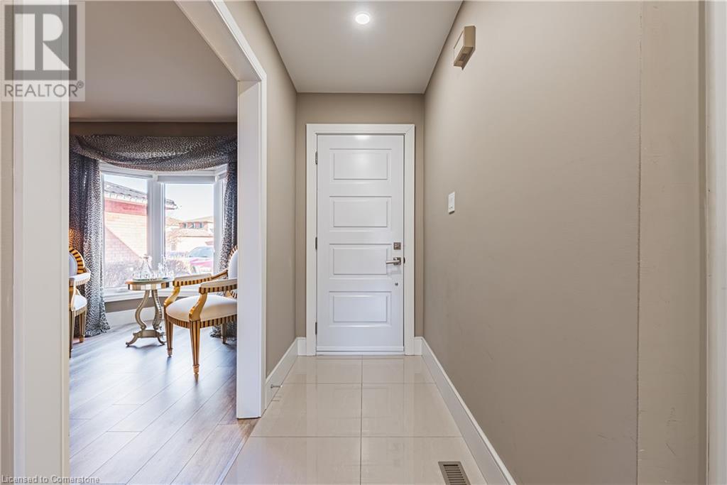 Property at 103 BROUGHTON Avenue image 5