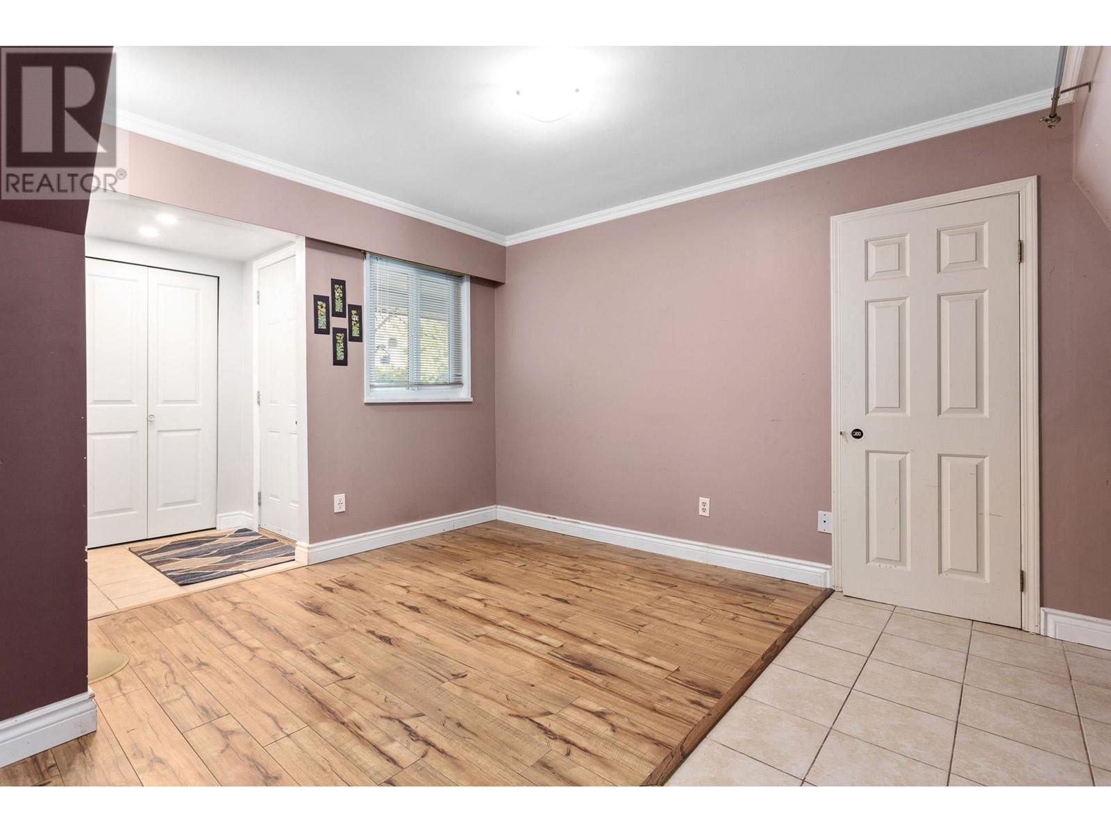 20896 124 Avenue, Maple Ridge, British Columbia  V4R 2N3 - Photo 10 - R2974483