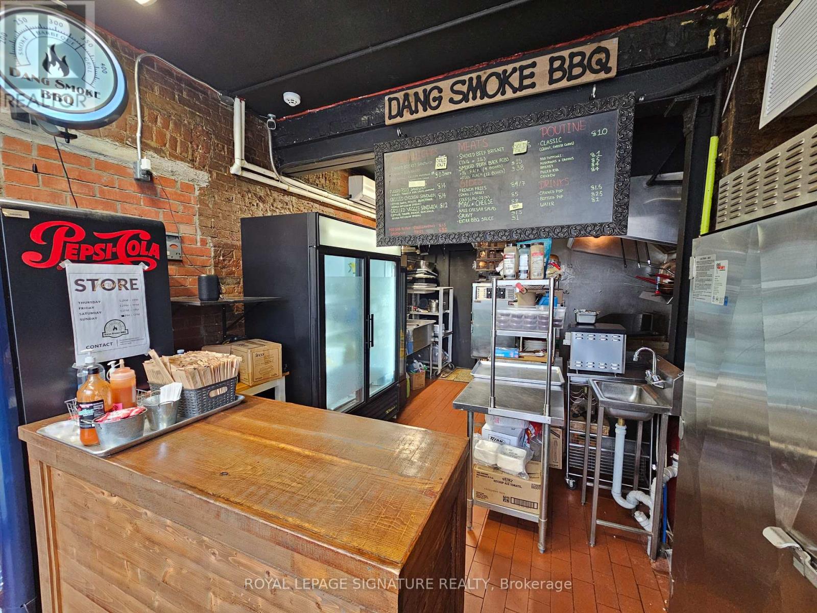 Property at 4 GREENWOOD AVENUE image 3