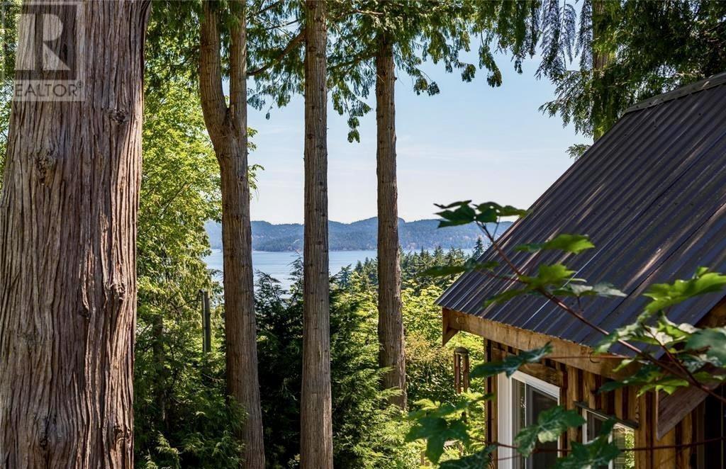 174 VICTORIA STREET, Salt Spring Island, British Columbia