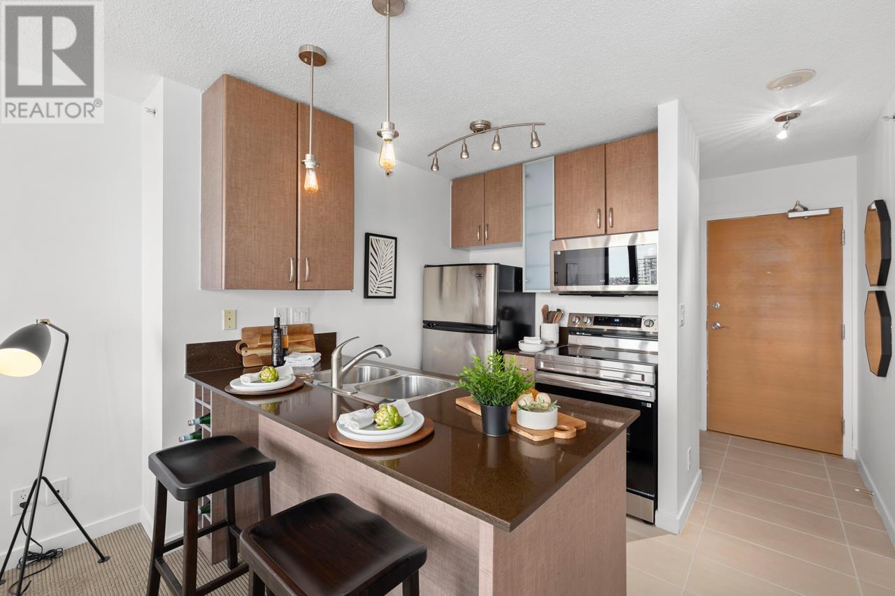 2203 909 Mainland Street, Vancouver, British Columbia  V6B 1S3 - Photo 5 - R2980105