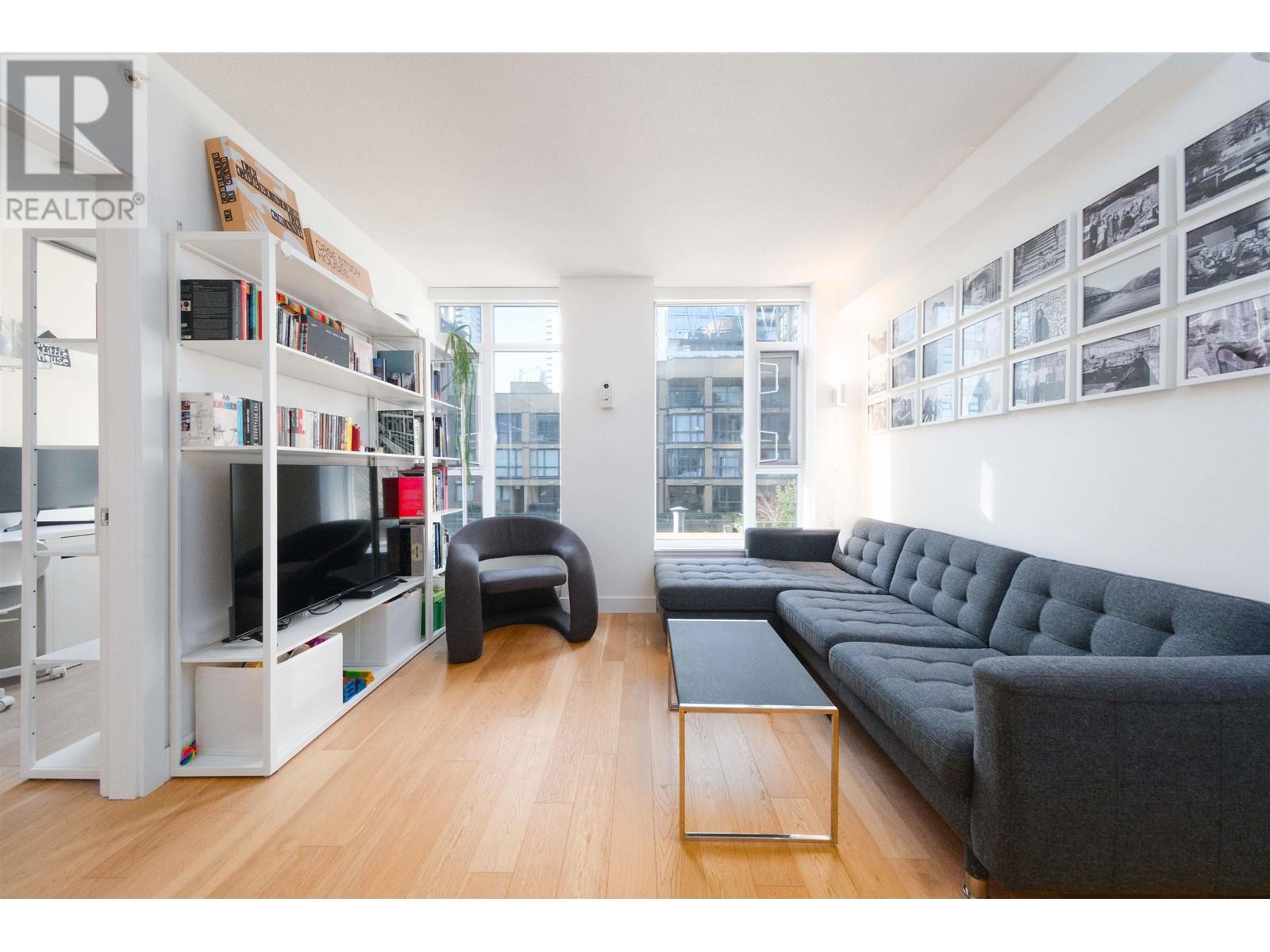 402 1133 Homer Street, Vancouver, British Columbia  V6B 0B1 - Photo 2 - R2980112