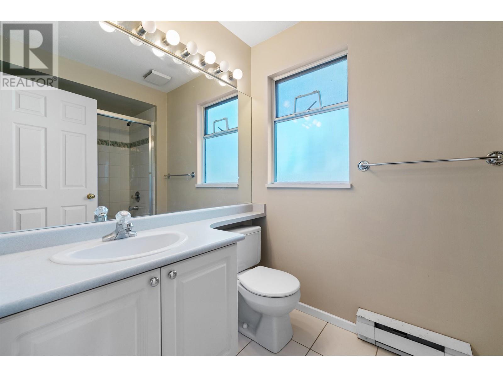 35 7501 Cumberland Street, Burnaby, British Columbia  V3N 4Y6 - Photo 17 - R2980121