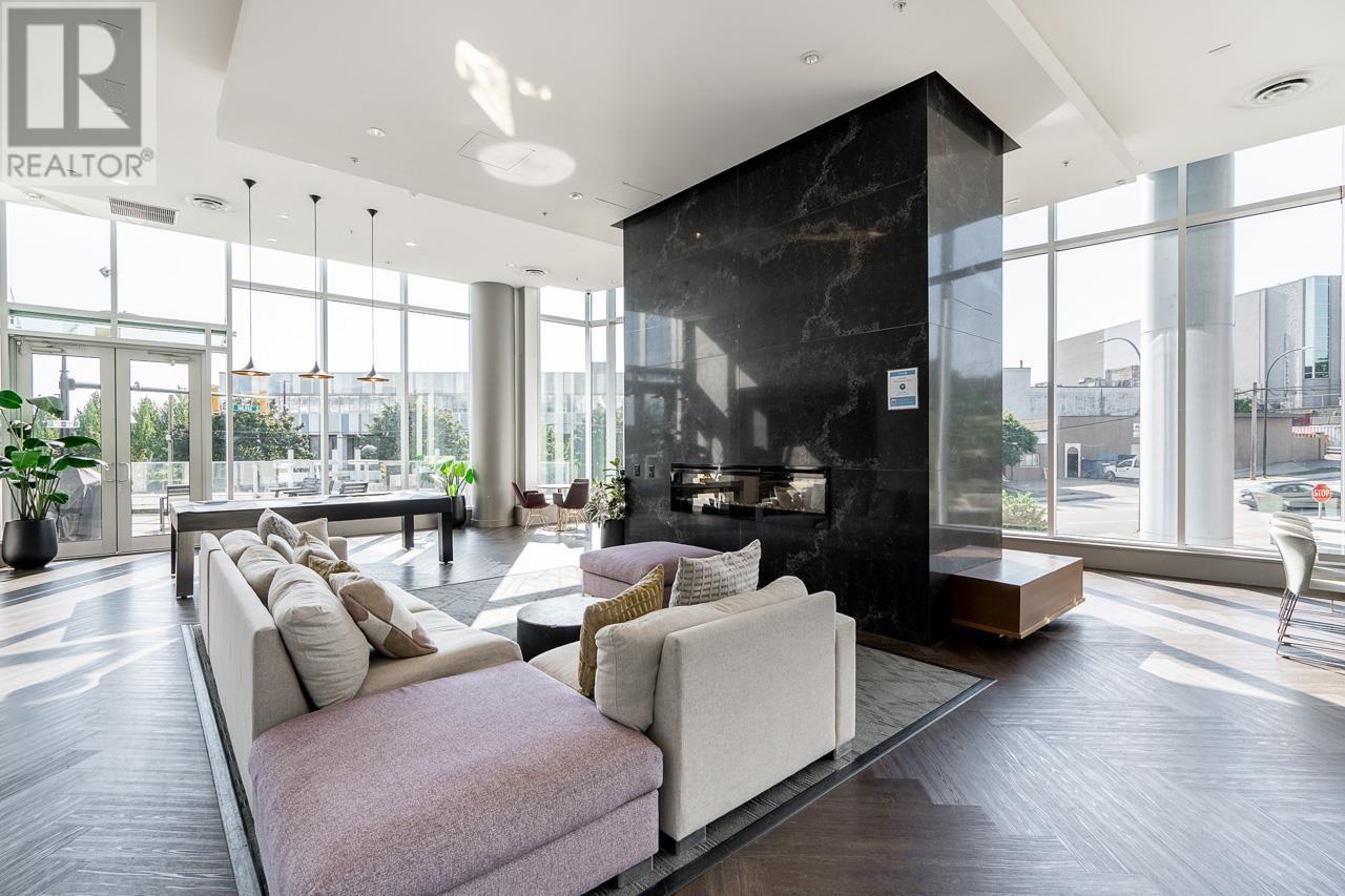 Listing Picture 33 of 40 : 3601 1788 GILMORE AVENUE, Burnaby / 本拿比 - 魯藝地產 Yvonne Lu Group - MLS Medallion Club Member