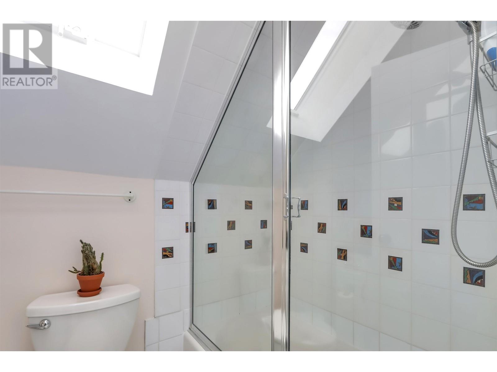 2437 W 6th Avenue, Vancouver, British Columbia  V6K 1W2 - Photo 14 - R2979908