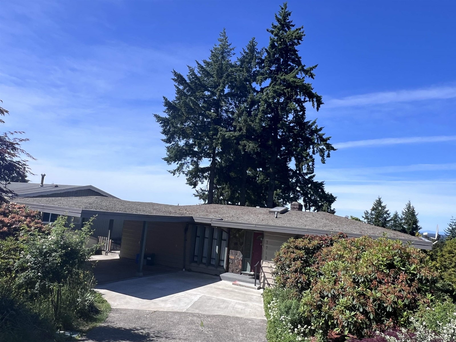 7713 Garfield Drive, Delta, British Columbia  V4C 4E6 - Photo 2 - R2979719