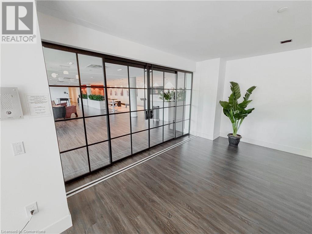 5 Wellington Street S Unit# 211, Kitchener, Ontario  N2G 0E3 - Photo 29 - 40704301