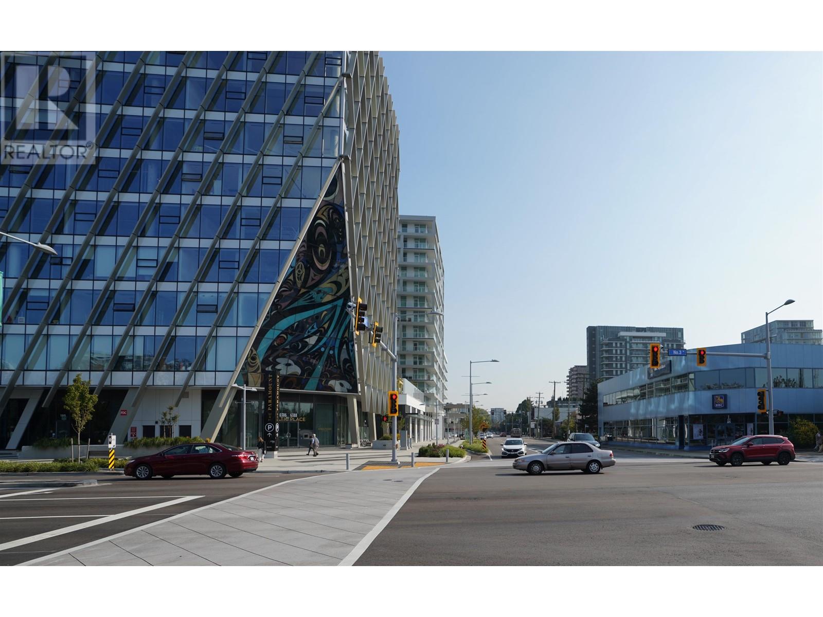 Listing Picture 3 of 19 : 1035 6388 NO. 3 ROAD, Richmond / 烈治文 - 魯藝地產 Yvonne Lu Group - MLS Medallion Club Member