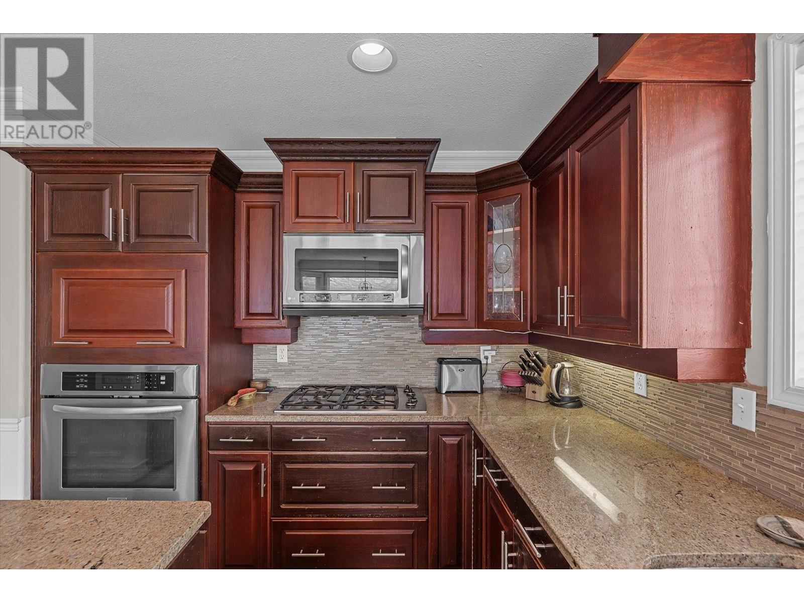 Property at 5283 Sutherland Road image 5