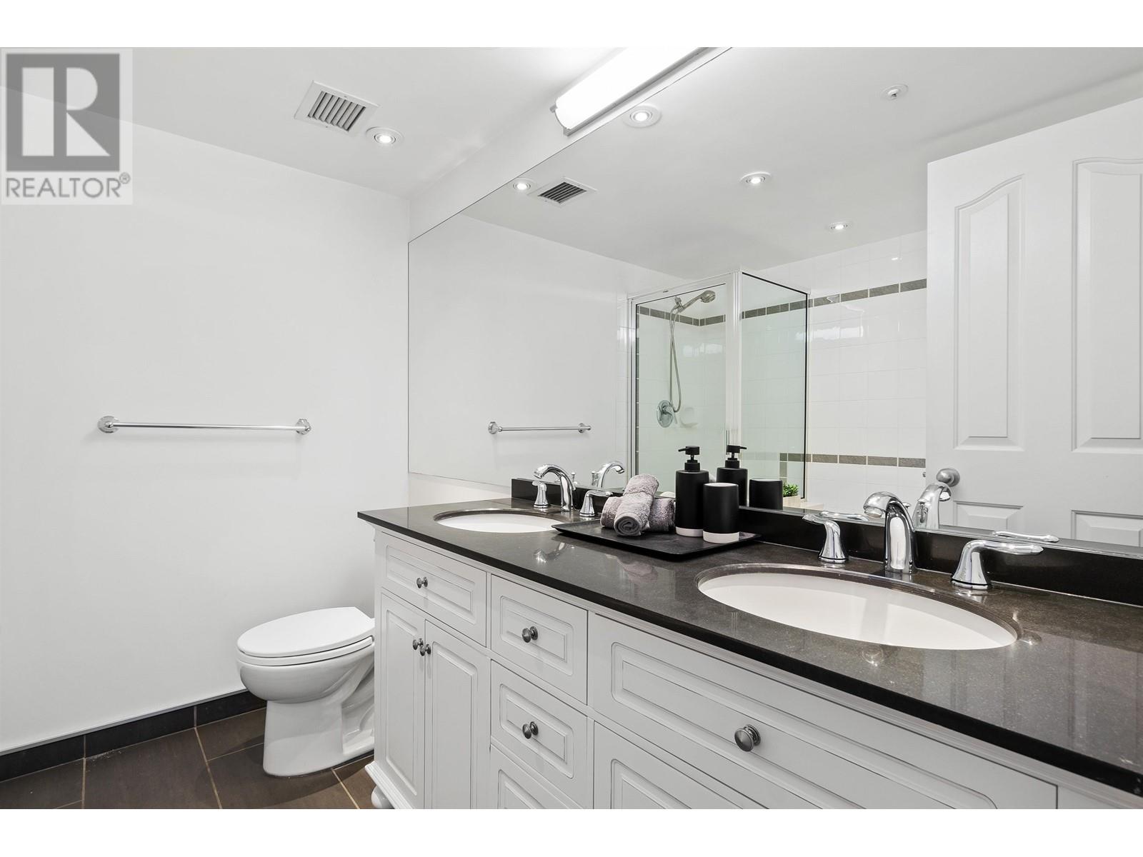904 183 Keefer Place, Vancouver, British Columbia  V6B 6B9 - Photo 9 - R2980145