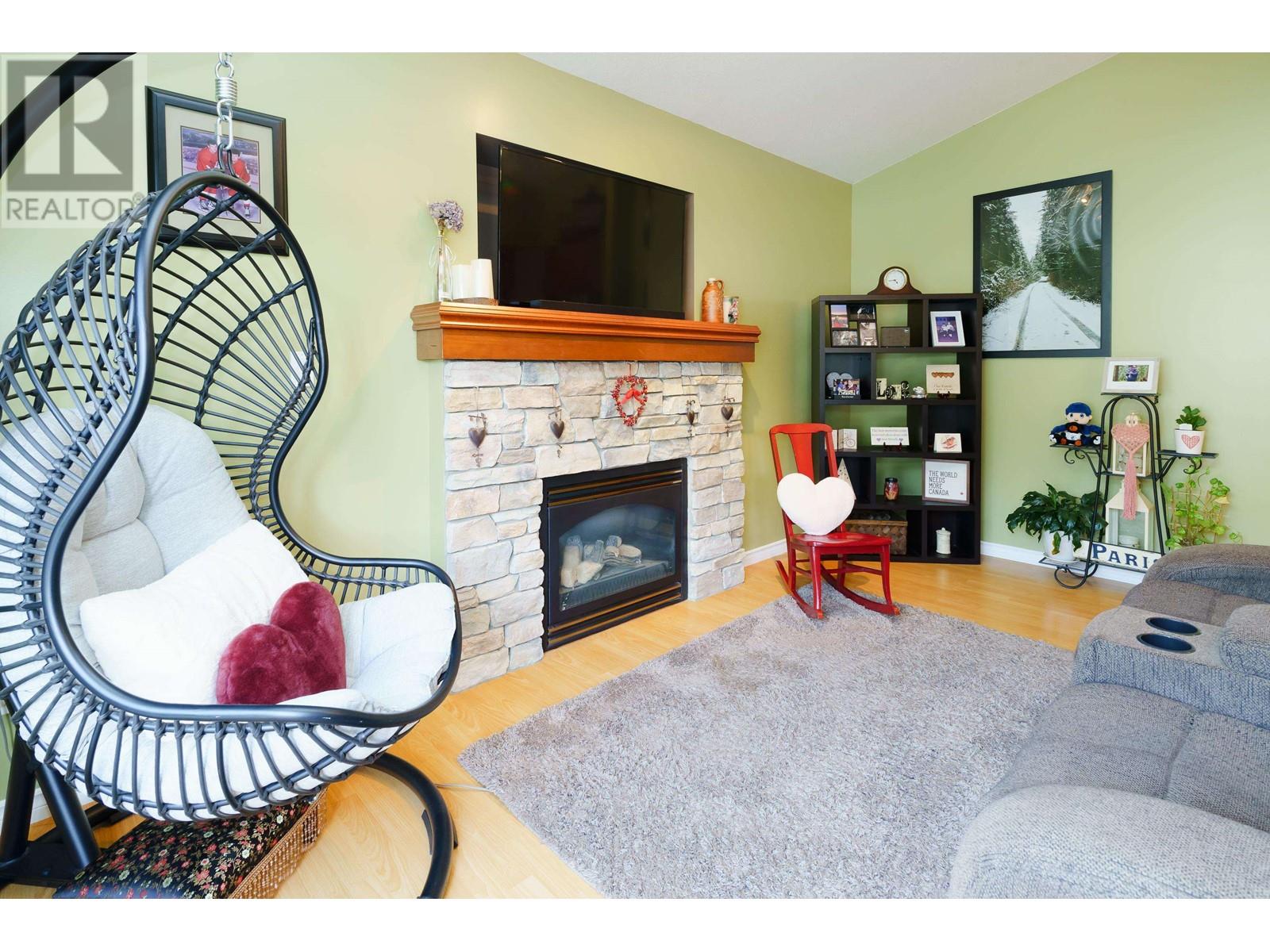 23661 Kanaka Way, Maple Ridge, British Columbia  V2W 2G1 - Photo 10 - R2980147