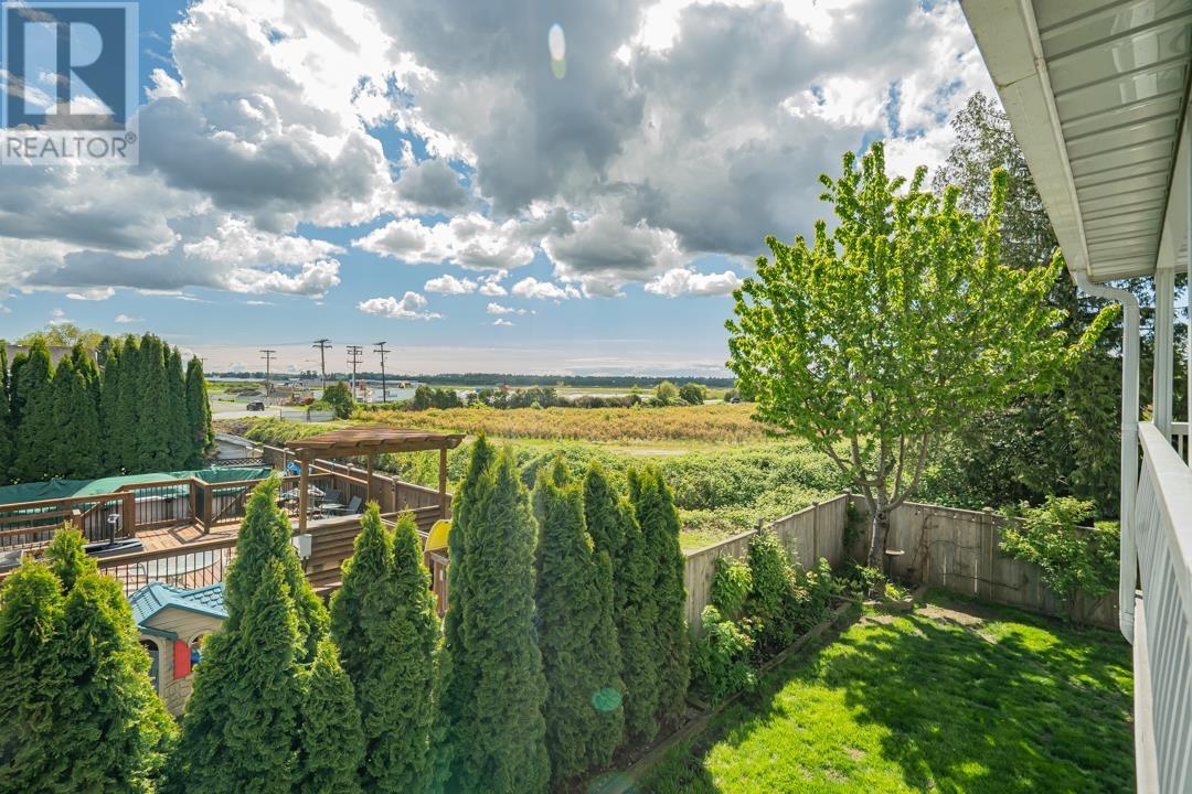18816 121b Avenue, Pitt Meadows, British Columbia  V3Y 2K7 - Photo 27 - R2979738