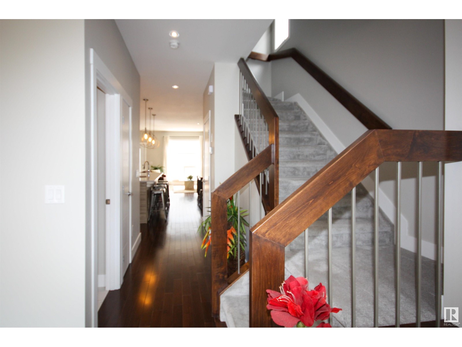 Property at 11411 76 AV NW image 2