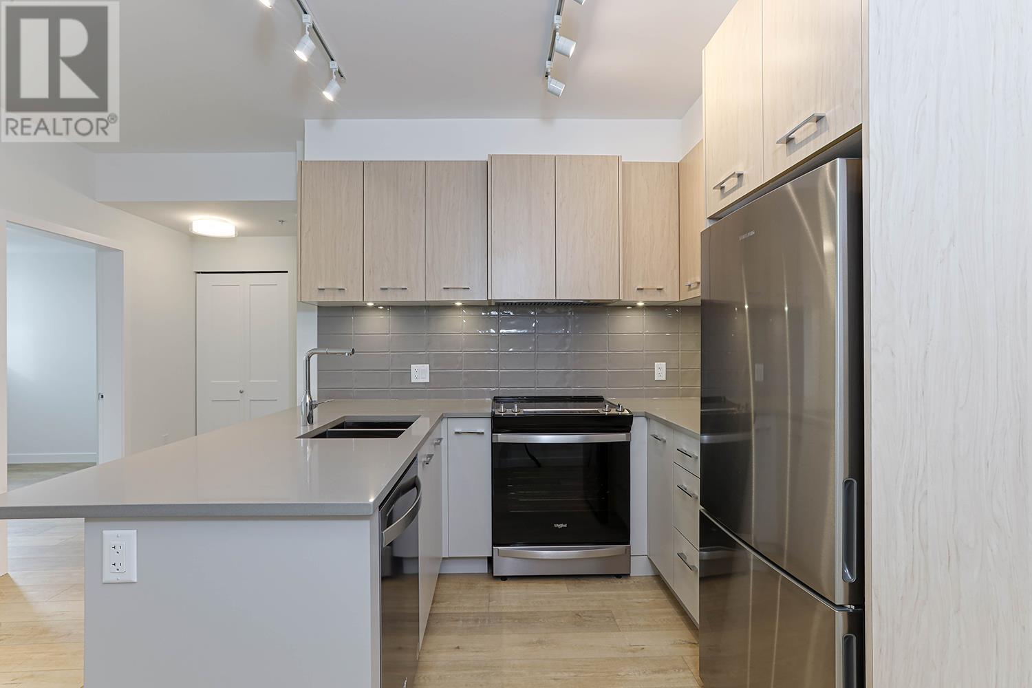 303 4933 Clarendon Street, Vancouver, British Columbia  V5R 3J3 - Photo 4 - R2976093