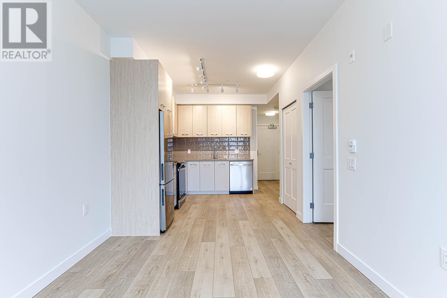 411 4933 Clarendon Street, Vancouver, British Columbia  V5R 3J3 - Photo 5 - R2976037