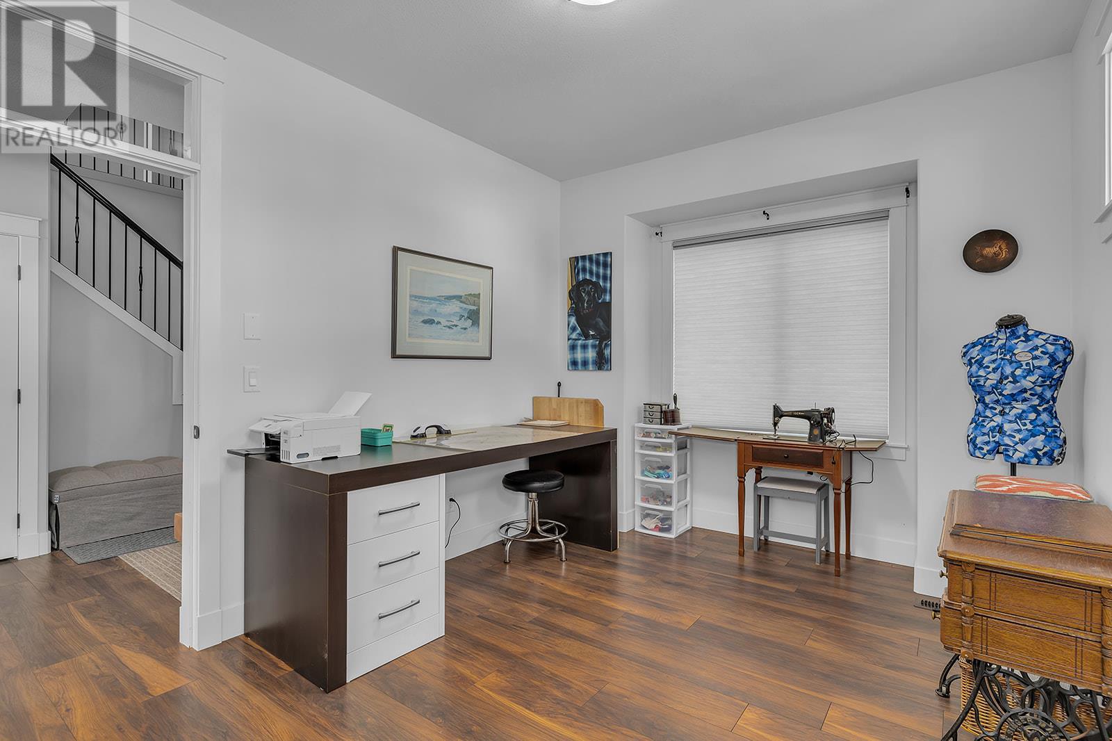 Property at 2358 Tallus Green Crescent image 4