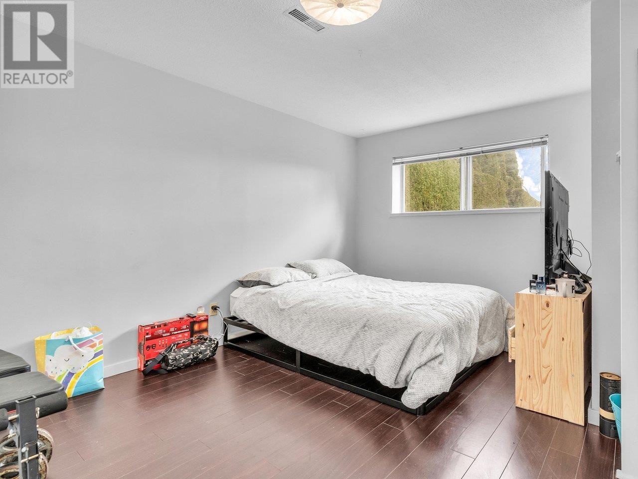 1861 Island Avenue, Vancouver, British Columbia  V5P 2S5 - Photo 31 - R2975391