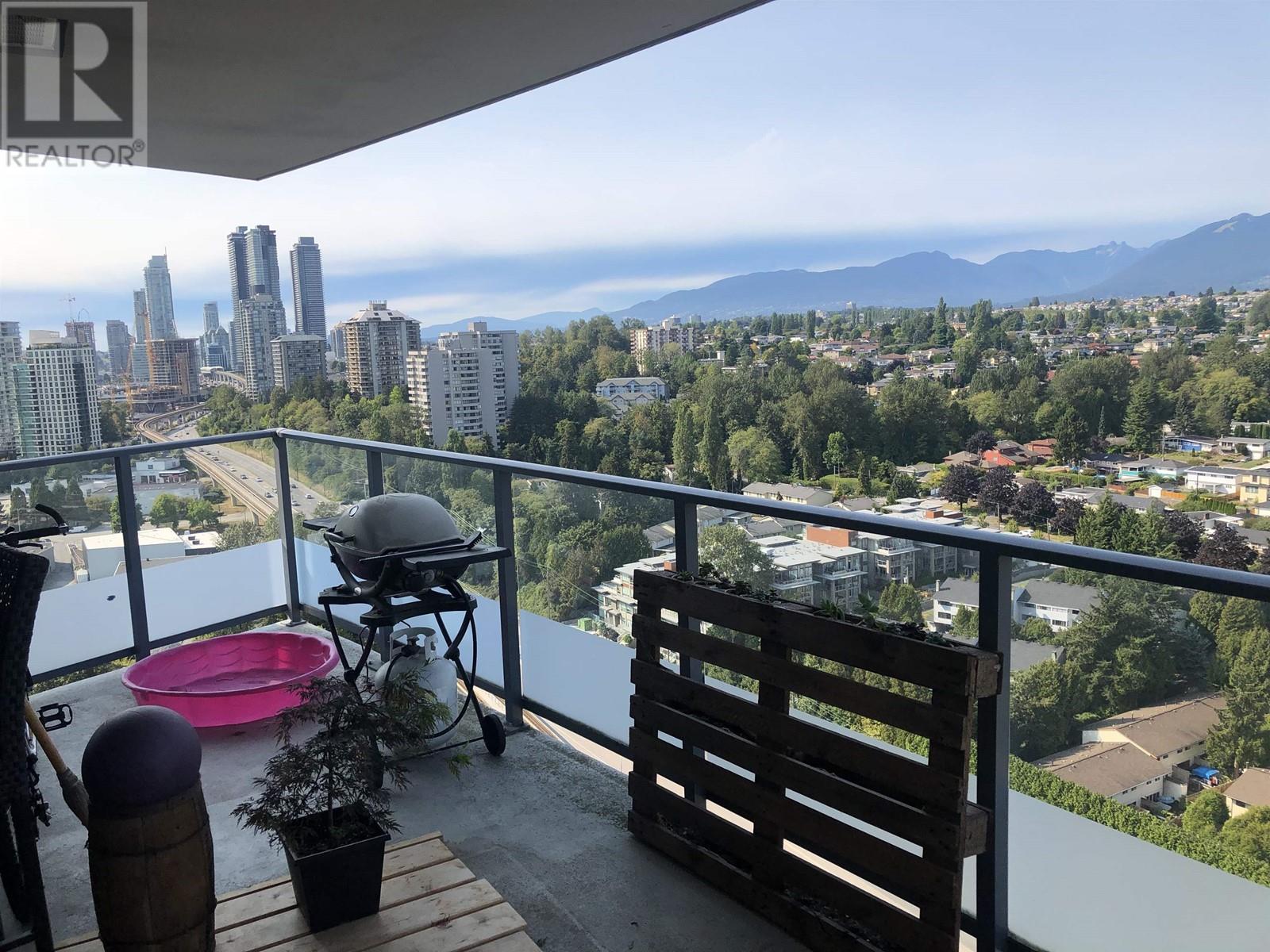 2704 2225 Holdom Avenue, Burnaby, British Columbia  V5B 0A1 - Photo 4 - R2980022