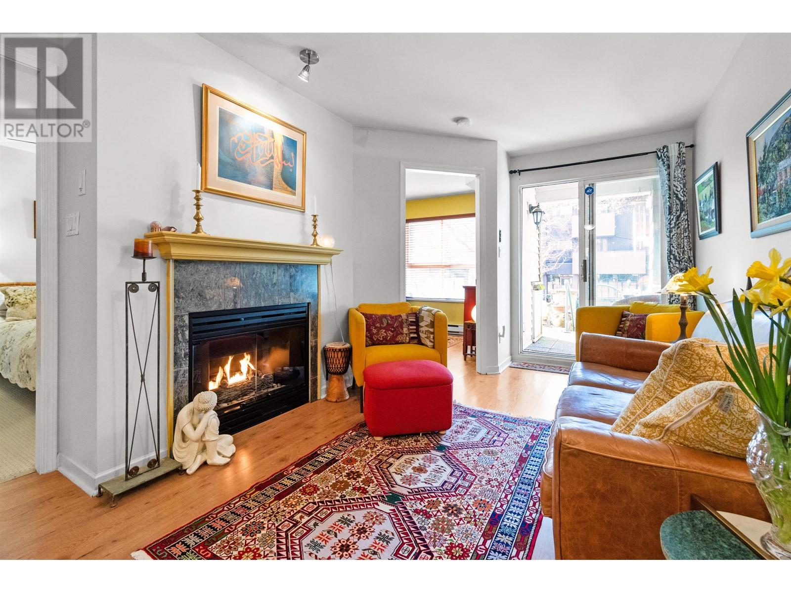 Listing Picture 2 of 18 : 103 3278 HEATHER STREET, Vancouver / 溫哥華 - 魯藝地產 Yvonne Lu Group - MLS Medallion Club Member