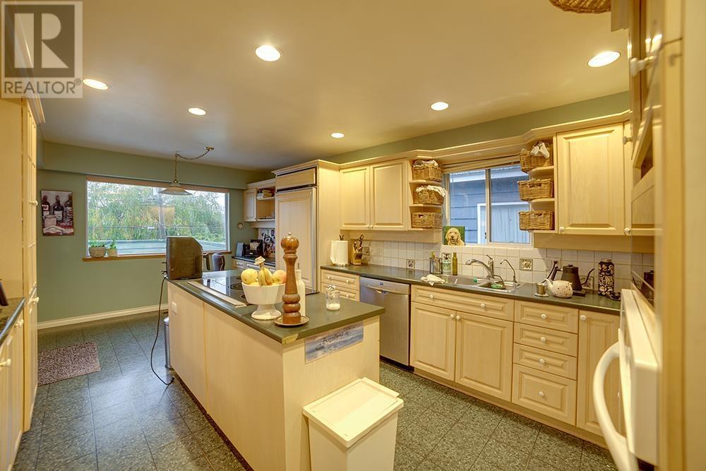 4878 Paton Street, Vancouver, British Columbia  V6L 2J1 - Photo 17 - R2976732