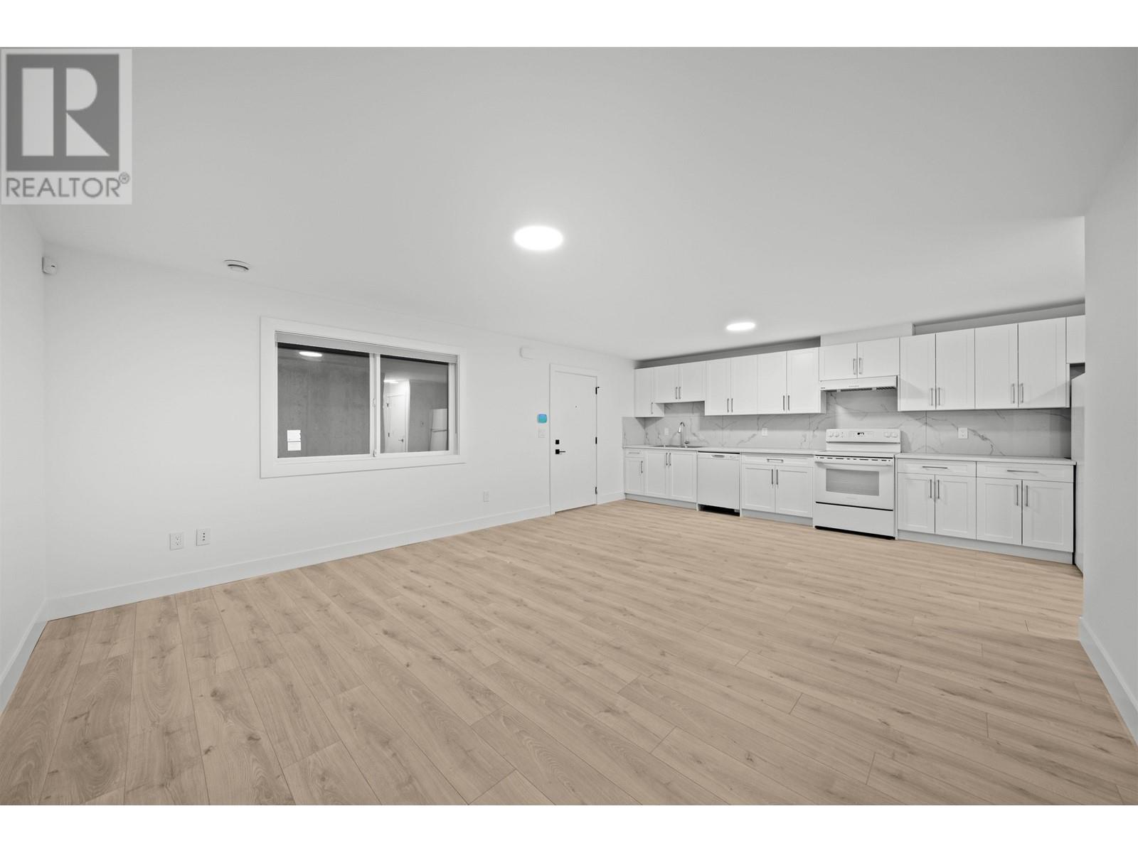 1054 Smith Avenue, Coquitlam, British Columbia  V3J 2X8 - Photo 26 - R2980035